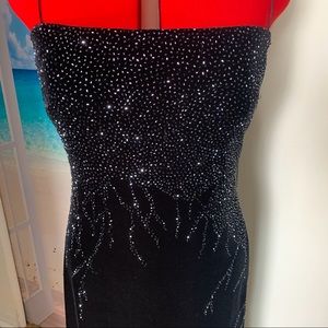 Very xmassy black velvet evening dress Sz 14, maxi length